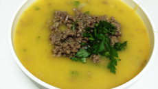 Creme de mandioquinha com carne moída