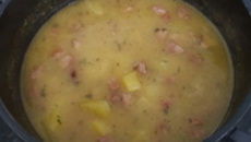 Caldo de mandioca