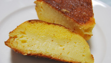 Bolo cremoso de fubá