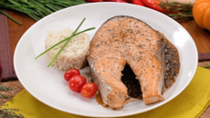 Salmão com molho de maracujá