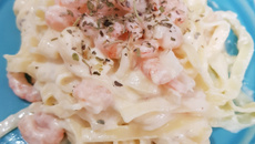 Macarrão com camarão