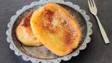 Rabanada portuguesa com fios de ovos