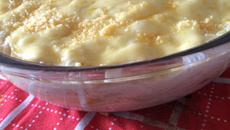 Penne ao molho branco com queijo