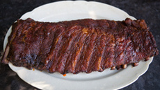 Costelinha de porco estilo Memphis