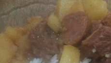 Carne de panela com liguiça