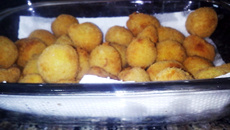 Coxinha de galinha coquetel
