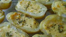 Batata assada com creme de milho