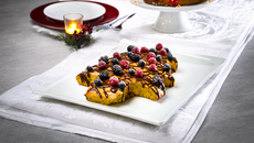 Bolo de Natal com ganache de chocolate