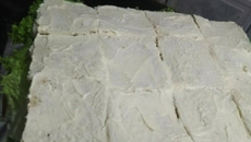 Sanduíche gelado de frango