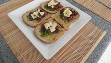 Antepasto de berinjela à italiana