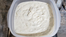 Molho Branco com Requeijão