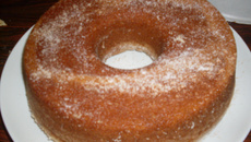 Bolo banana e farinha de rosca