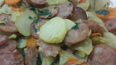 Batatas com lingüiça