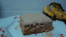 Bolo de banana com canela