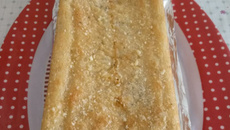 Pão de liquidificador com queijo parmesão