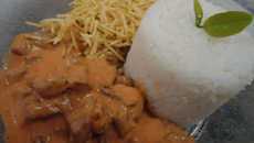 Estrogonofe de carne prático