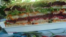 Bolo salgado de pão de forma