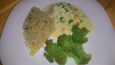 Filé de merluza ao molho branco