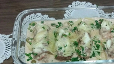 Bife à rolê de presunto e queijo