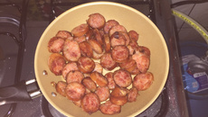 Linguiça frita com manteiga