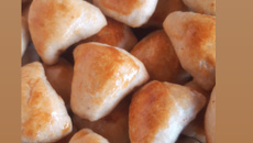 Esfiha tamanho festa