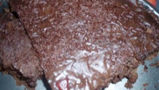 Bolo de café e avelã