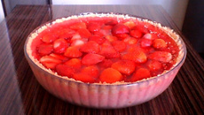 Torta de morango bem fácil de fazer