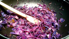 Repolho roxo com creme de leite