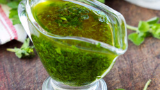 Molho de manteiga com ervas finas