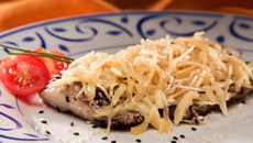 Badejo com Batata Palha ao Queijo