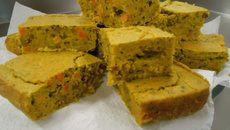 Torta salgada de casca de abóbora com carne moída