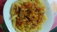 Pomodoro de sardinha com limão