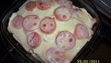 Sandubão quente de carne moída