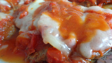 Frango à parmegiana