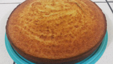 Bolo de aipim com farinha de trigo