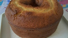 Bolo de fubá com iogurte