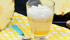 Torta de abacaxi gelada