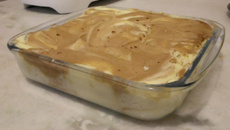 Bolo de micro-ondas mesclado