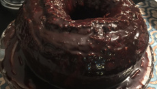 Bolo de chocolate tradicional