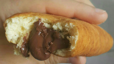 Pão com creme de avelã