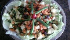 Salada festiva refrescante