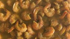 Autêntica moqueca de camarão baiana