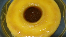 Pudim de leite condensado de micro-ondas