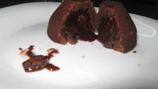 Petit gateau de chocolate