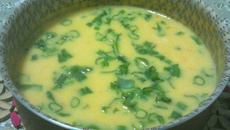 Sopa de mandioquinha com cenoura