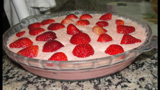 Falso mousse de morango (delicioso)