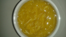 Sopa de abóbora com frango