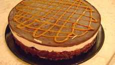 Torta de Chocolate Gelada