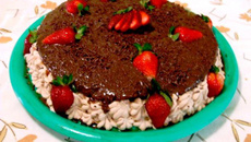 Bolo de chocolate cremoso