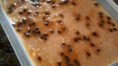 Bolo de coco com maracujá